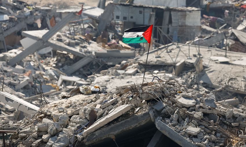 pa / reuters | Mahmoud Issa