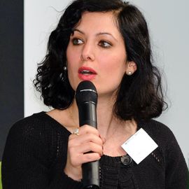 Naika Foroutan