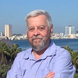 Carlos Alzugaray