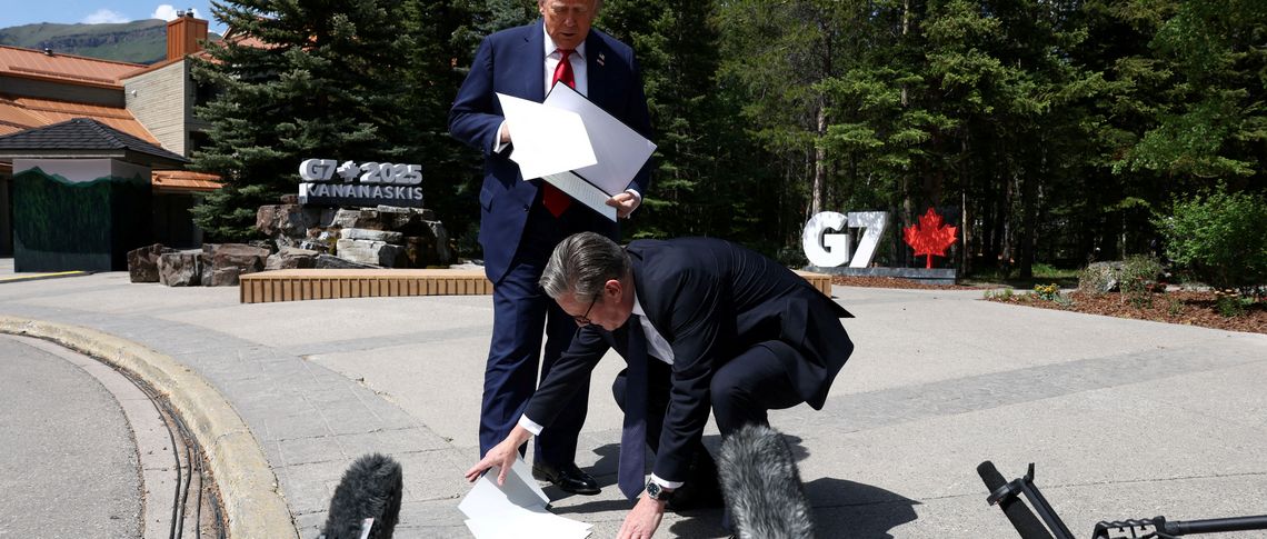 pa / reuters | Kevin Lamarque