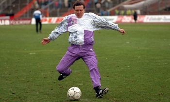 picture-alliance/dpa/Holger Hollemann