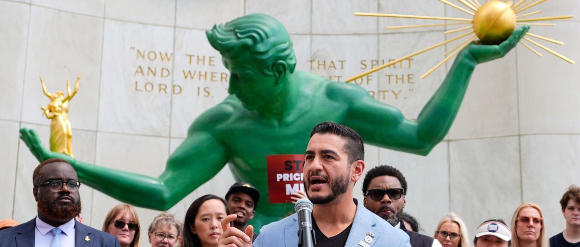pa/AP Photo/Paul Sancya
