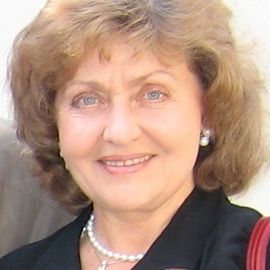 Irina Kobrinskaya