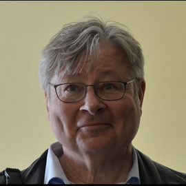 Hans-Henning Schröder